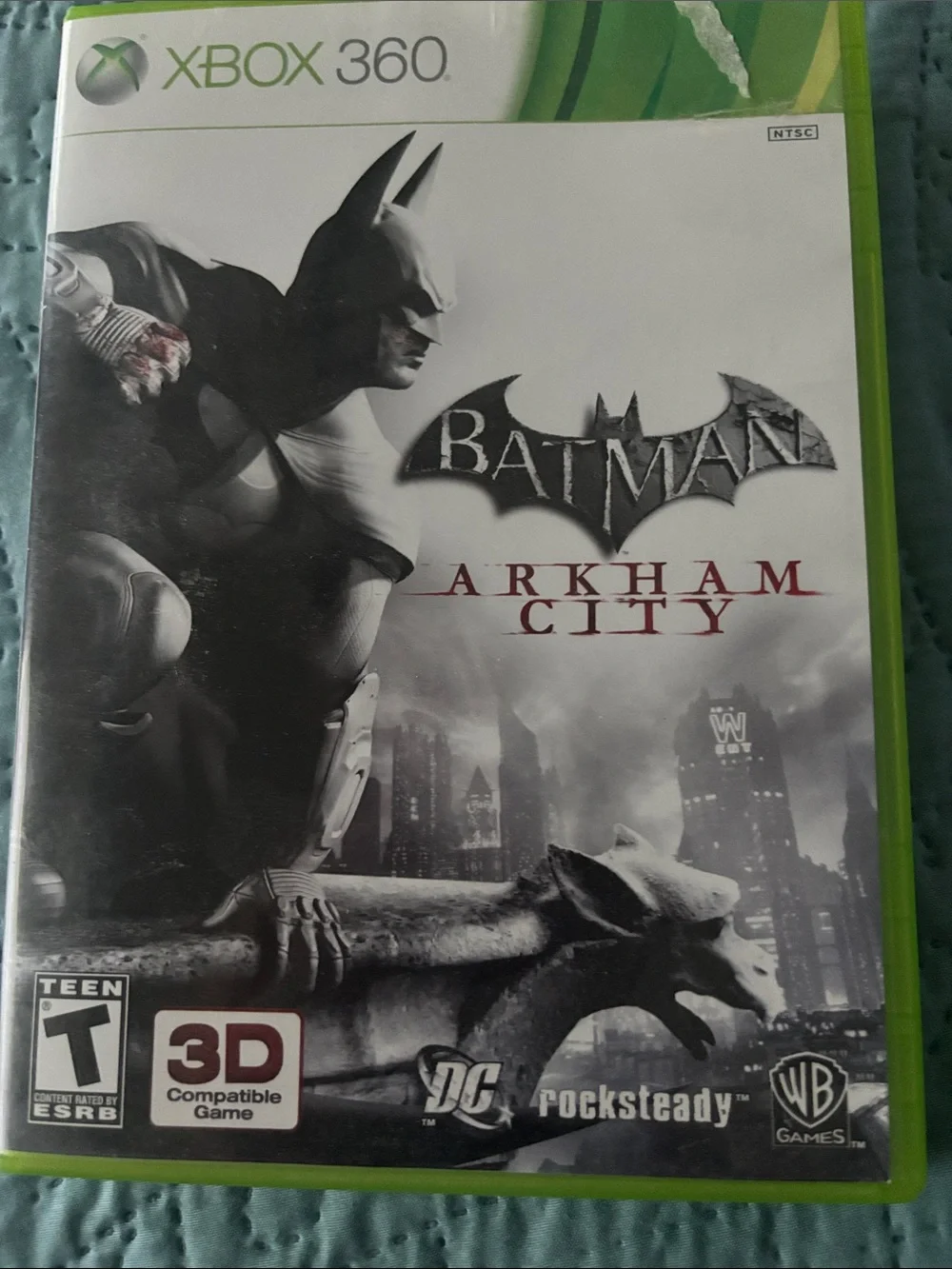 Batman: Arkham City & Assassin's Creed III Game Bundle - Green XBox 360